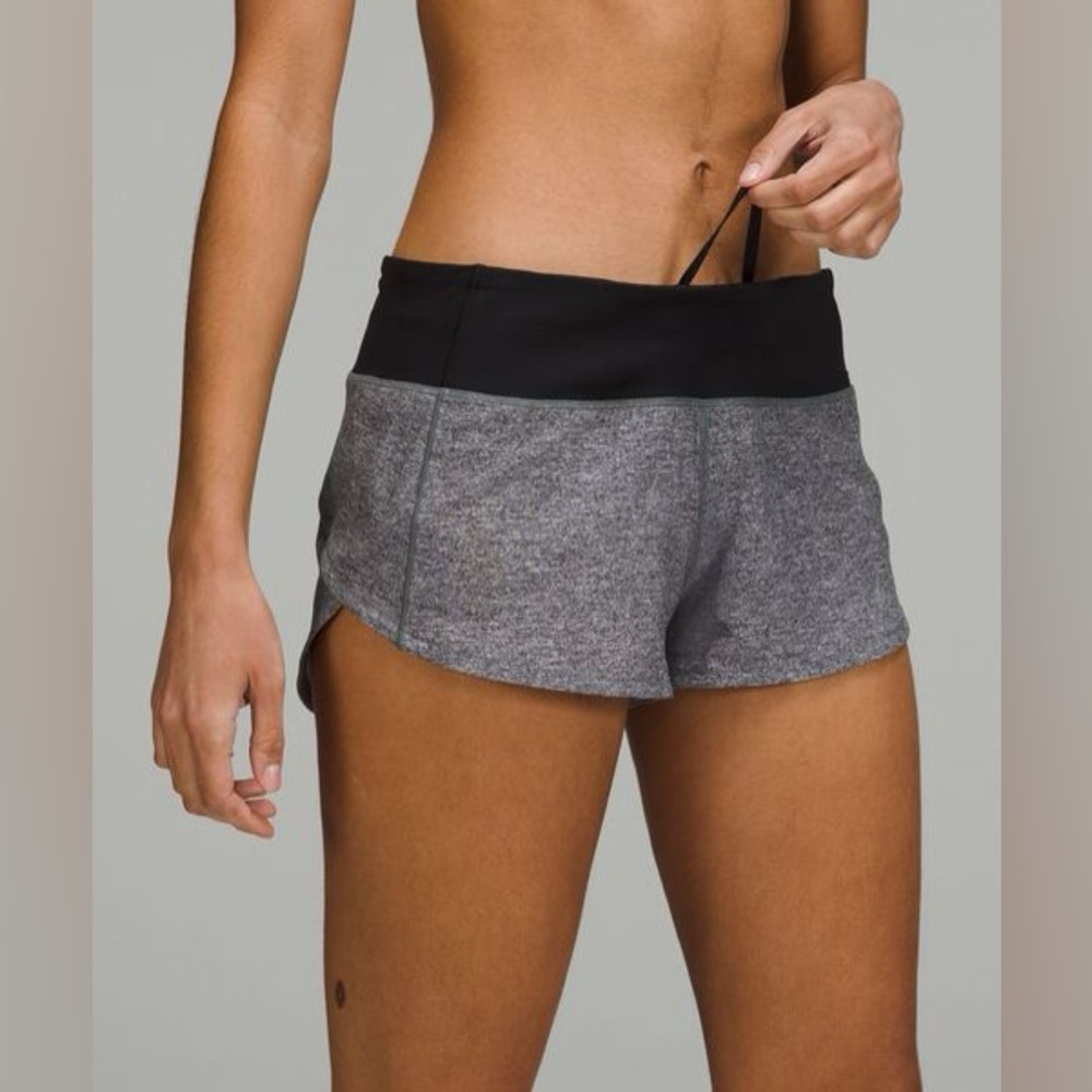 Lululemon Athletica Speed Up Low Rise Lined 2.5” Shorts
